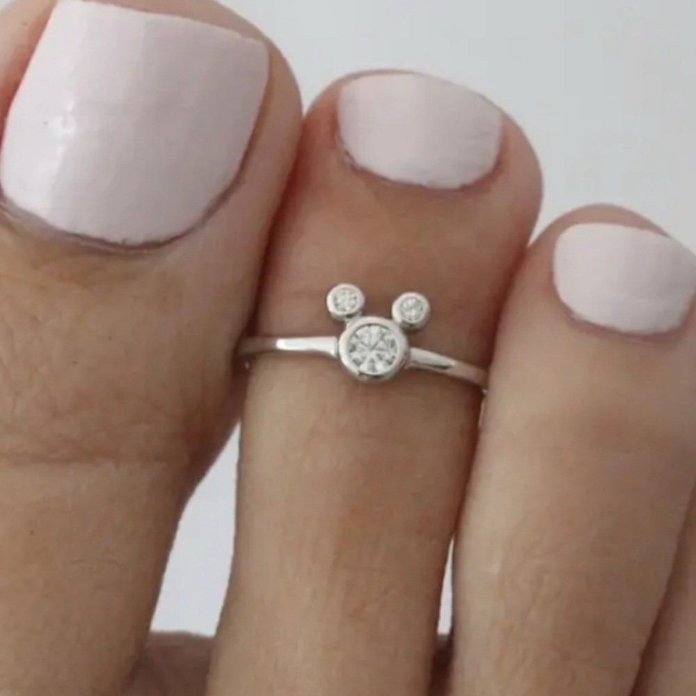 Disney Silver Mickey Mouse-Inspired Ring - Picture 5 of 5